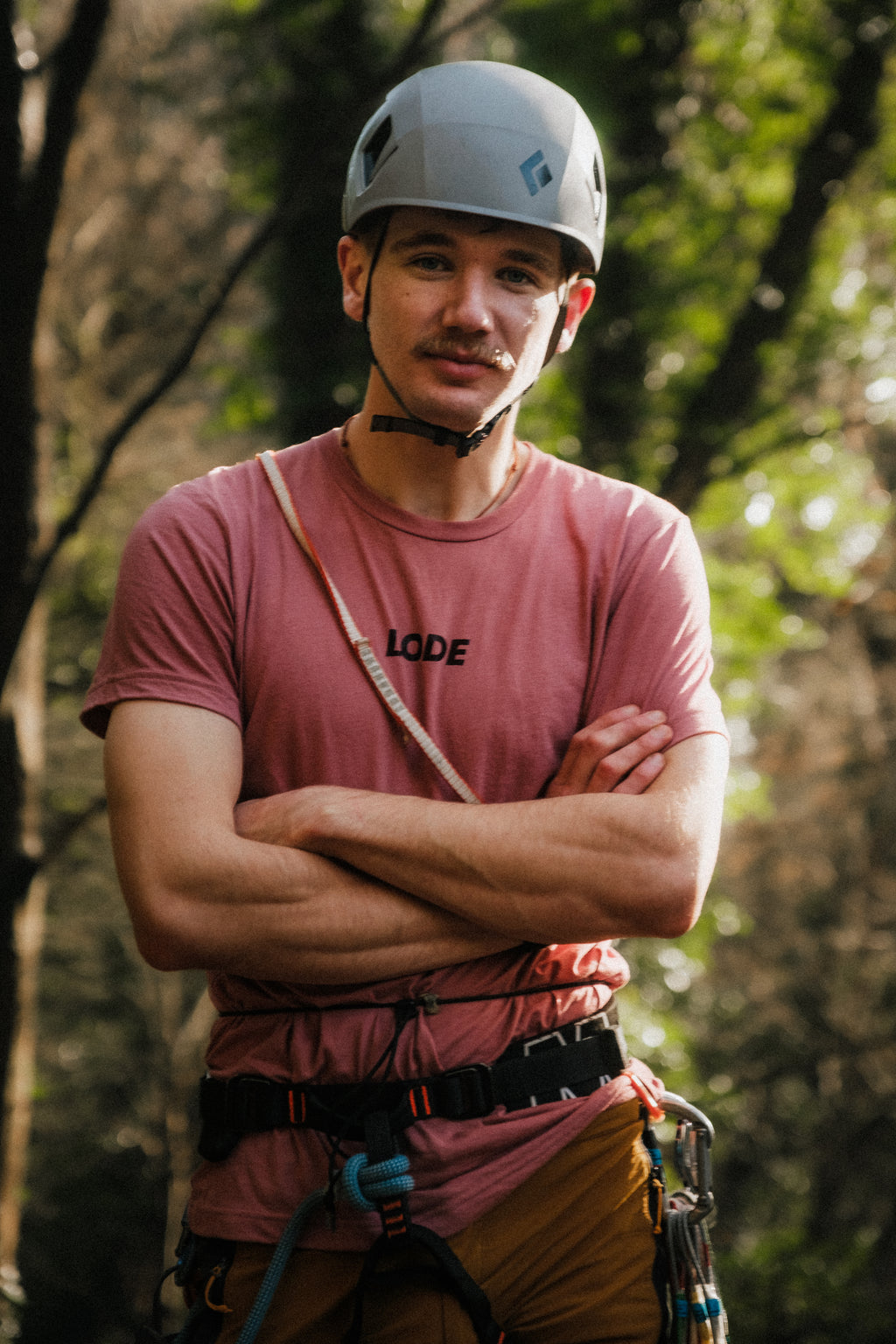 Strata Tee